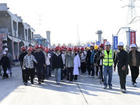 中铁四局潍宿一标项目开展“走进智慧梁场 筑梦交通强国”校企共建活动