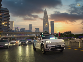 小马智行2025年Robotaxi收入翻番,2026年加速海内外超20城落地