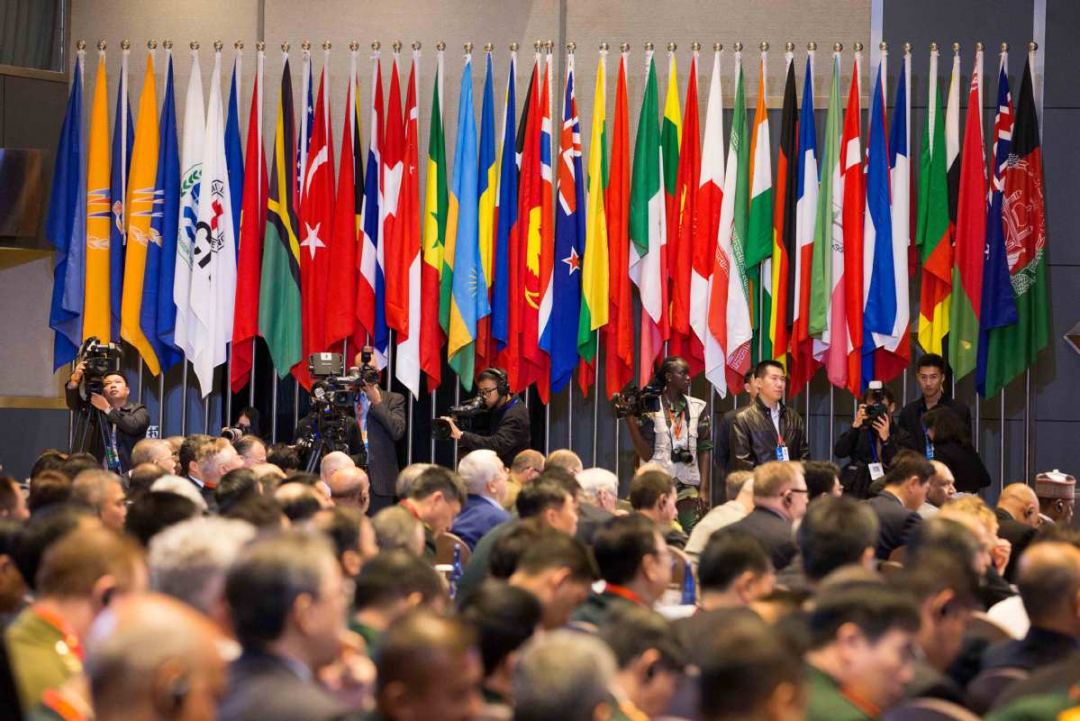 丝路精神:和平合作 开放包容 互学互鉴 互利共赢