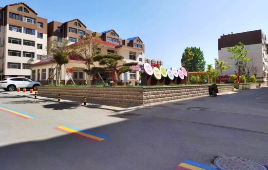 【缤纷社区】东苑社区:老小区画“新妆”,“彩虹路”串联邻里乡亲