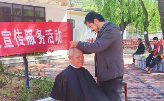 【三提三争在行动】“沂源红 暖心同行”关爱行动走进南鲁山镇