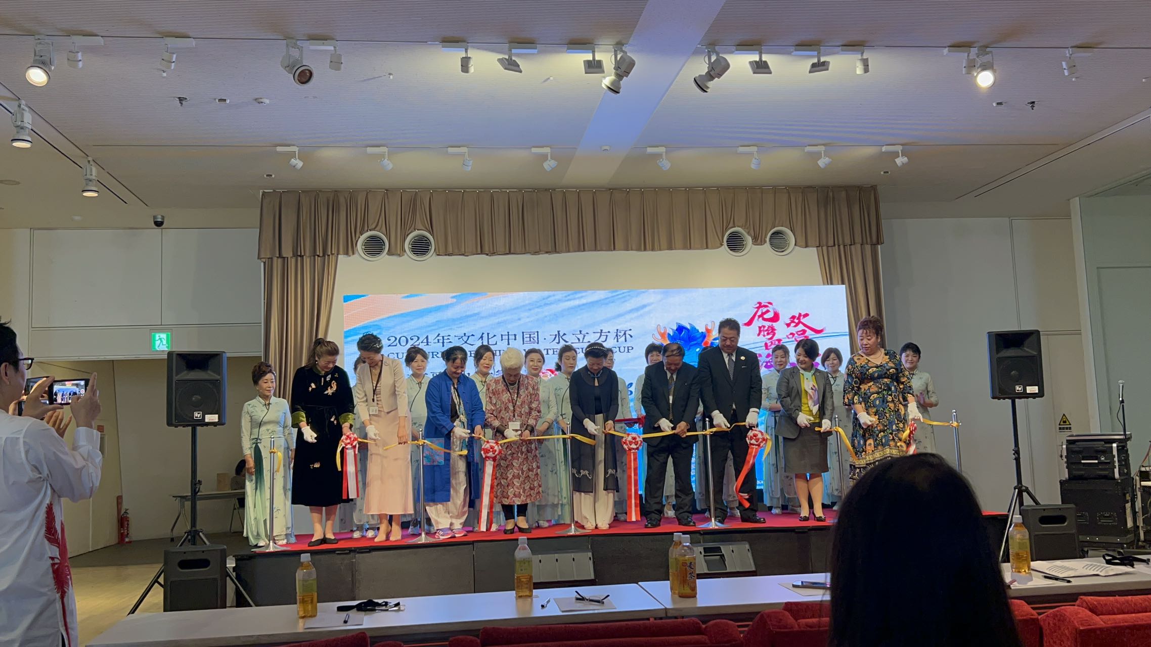 “文化中国•水立方杯”中文歌曲大赛大阪赛区预赛,在大阪天保山文化馆隆重举行