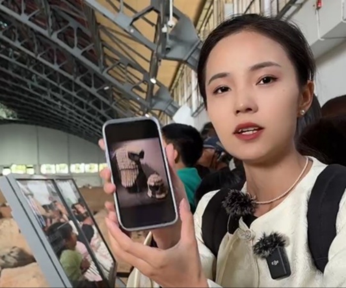 【路通社】鹤霖访谈录:新生代中国导游王钰(西安导游芥末)在历史与时代之间 讲述中华民族的故事