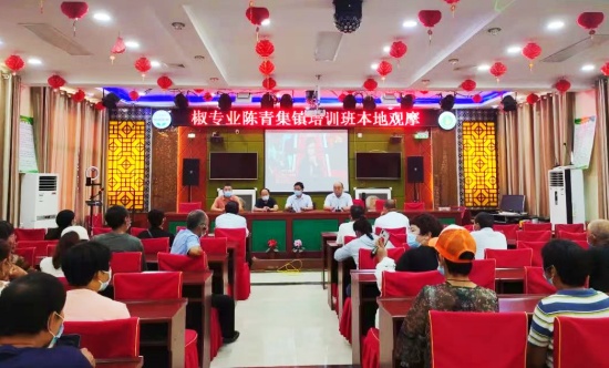 河南柘城县亚东三樱椒大蒜种植专业合作社农民田间学校获批全国县级优质农民田间学校