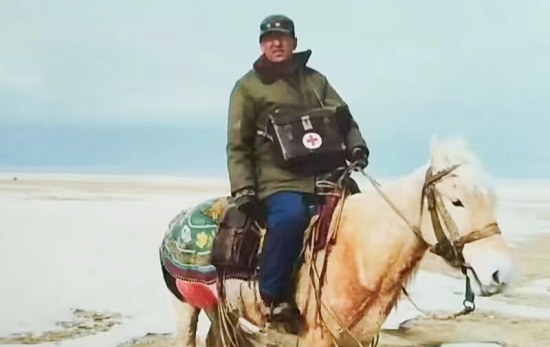 保立岱:传承蒙医技艺,守护患者健康