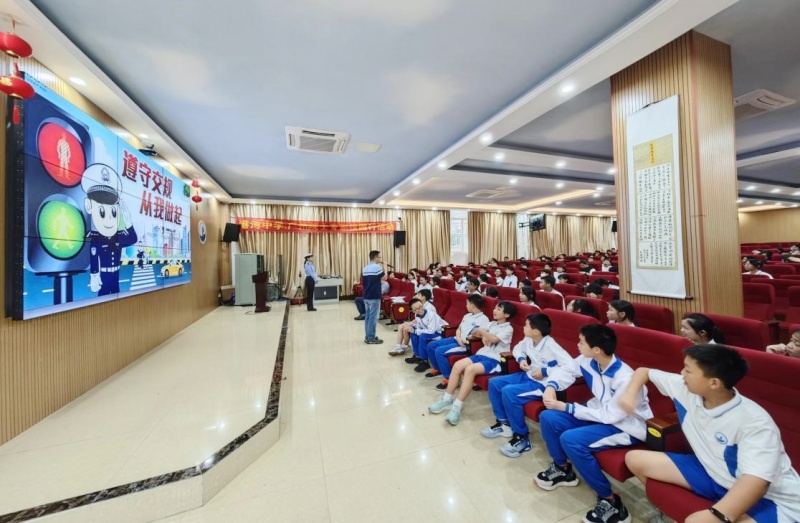 守护平安校园，共筑平安上学路— 广州黄埔区黄埔街道推进校园交通安全保障工作