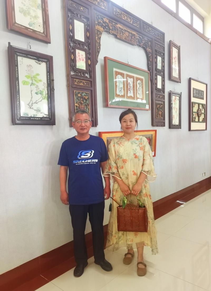 不断“上新”——各地书画收藏家纷纷送展枣庄瑞琴艺术馆