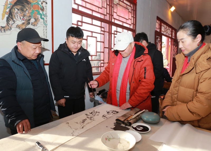 书画寄情贺新岁,笔墨祈福财神山 ——首届屏山民俗文化节书画笔会启幕
