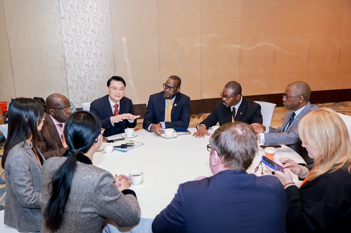 第六届（2025）世界会长大会在北京启幕