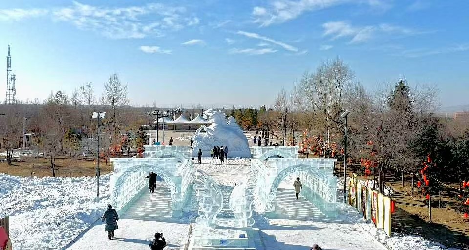 冰雪与草原共舞，欢乐正蓝旗点燃冬季热情 ——2026浑善达克冰雪季盛大启幕