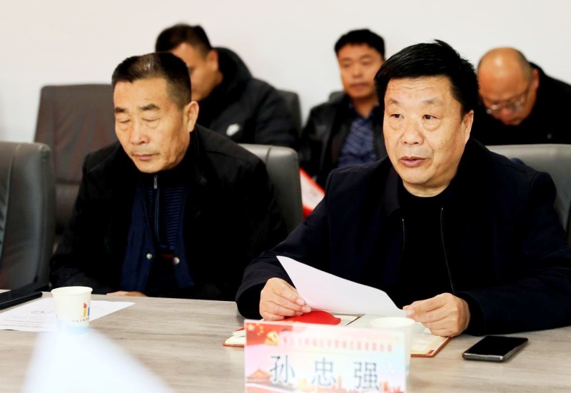 汇聚智囊力量 赋能志愿前行 ——峄城区学雷锋志愿者联合会举行顾问聘任仪式