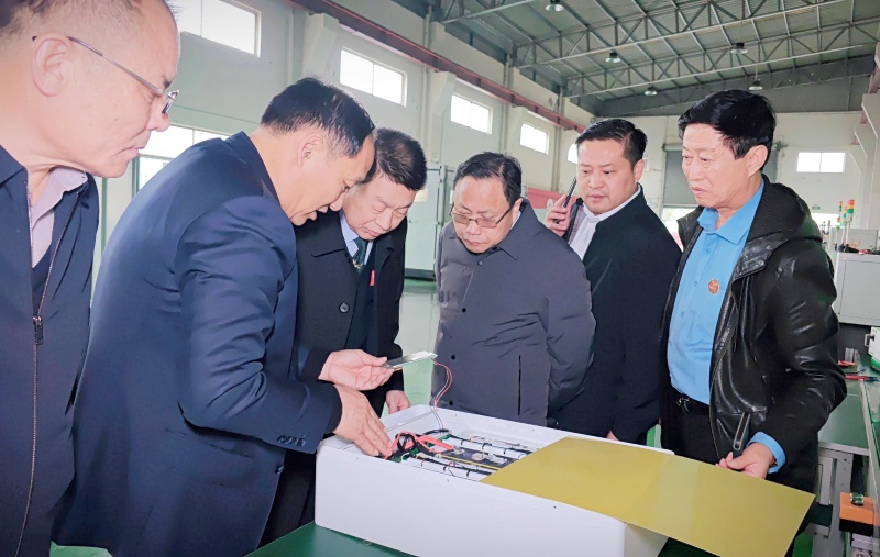 两会精神领航 十五五谋篇布局 新时代党建引领走基层赋能民企