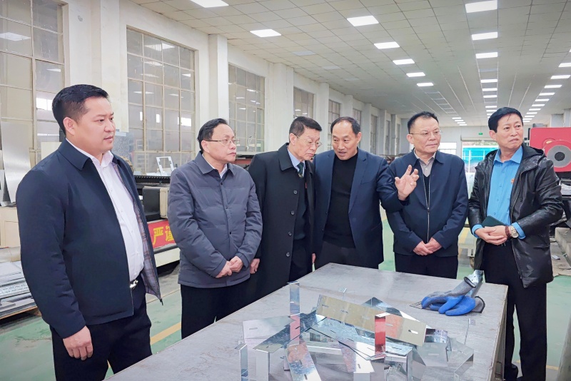 两会精神领航 十五五谋篇布局 新时代党建引领走基层赋能民企