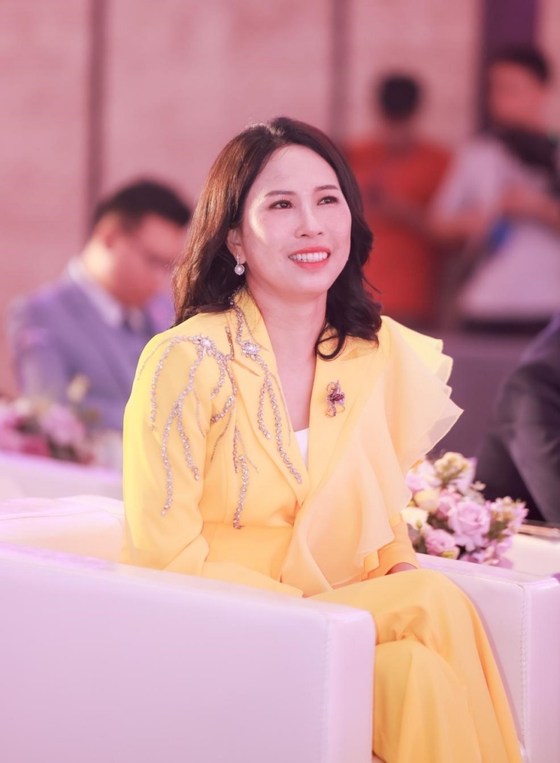 探索幸福力，看见“她力量” | 2026年悦桐荟新时代女性幸福力峰会圆满落幕