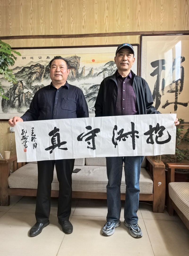 枣庄市孔子后裔联谊会赴滕州西江村调研 共商乡村振兴与文化传承