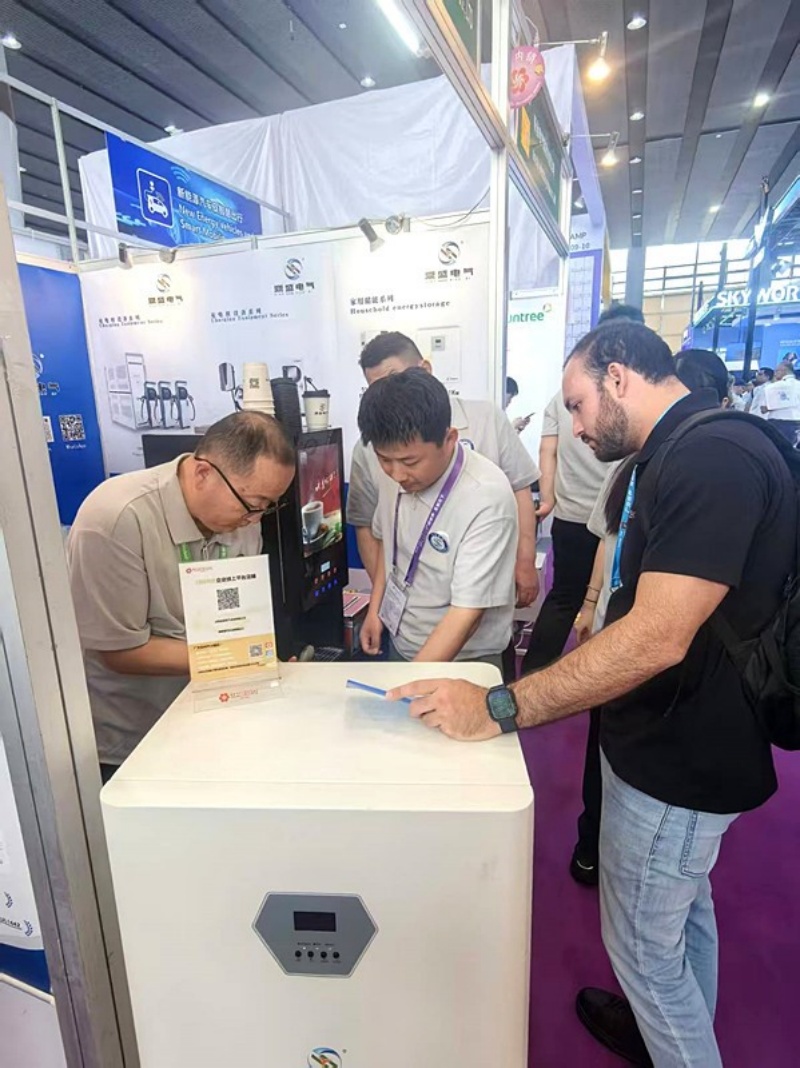 聚焦第139届广交会 山东鼎盛电气 以“智造+绿色”双引擎加速创新产品点亮新能源赛道