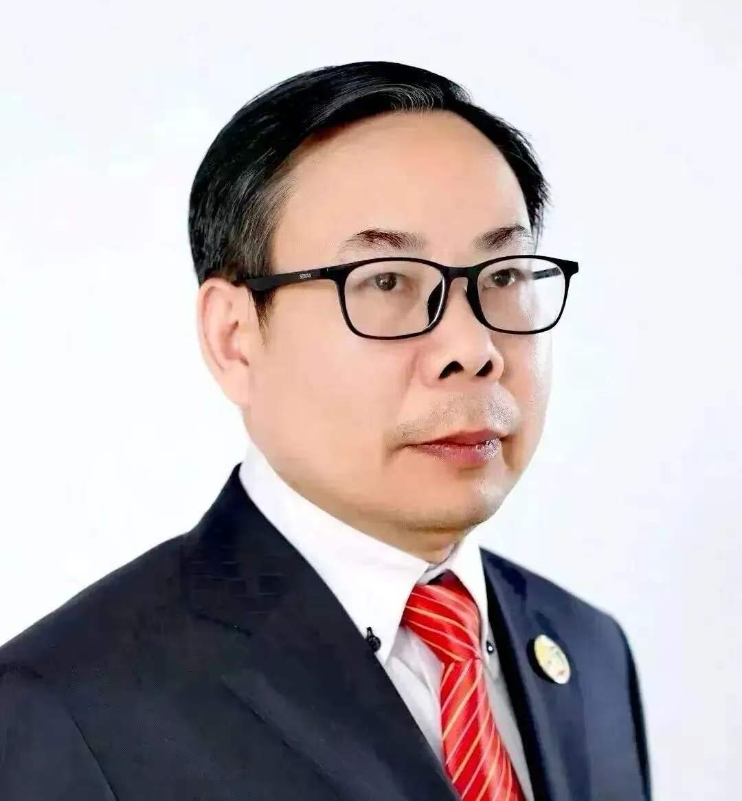 网友戏称“名字大王”陈恩田真的是陈独秀转世(中英双语)