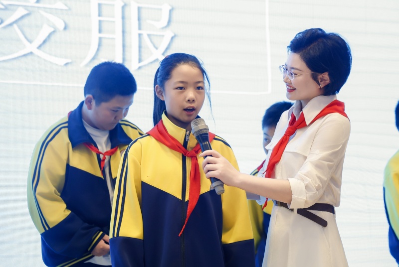 学礼仪·润童心｜峄城区实验小学开展公益文明礼仪课堂活动