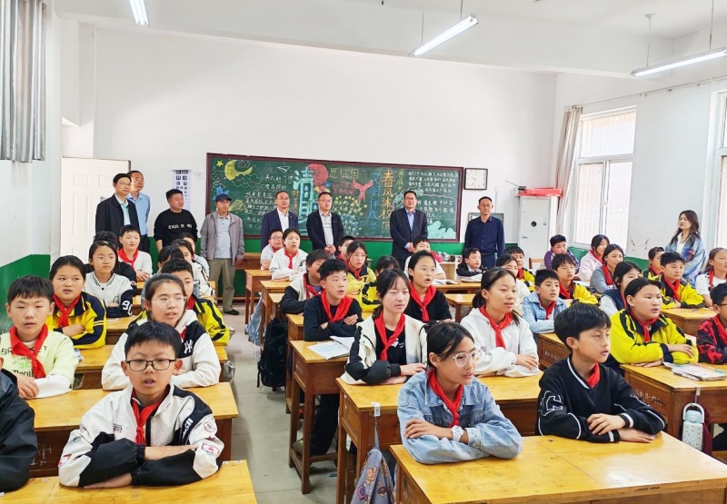以诗传韵 赋能教坛 山东省枣庄市市中区税郭镇举行古诗文吟诵专项培训