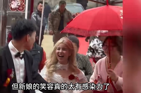 【婚礼中国·王哥说媒】两会记者解读“最美新娘”引导青年婚恋观 让“久违的新娘甜蜜微笑”回归婚礼中国