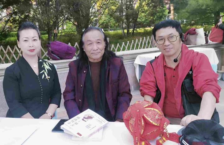 【婚礼中国·王哥说媒】两会记者解读“最美新娘”引导青年婚恋观 让“久违的新娘甜蜜微笑”回归婚礼中国
