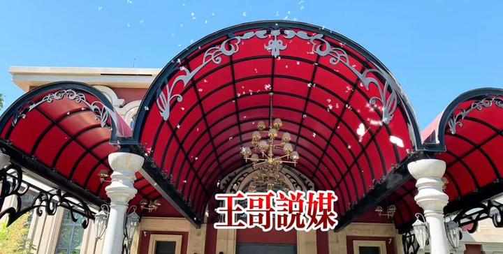 【婚礼中国·王哥说媒】两会记者解读“最美新娘”引导青年婚恋观 让“久违的新娘甜蜜微笑”回归婚礼中国