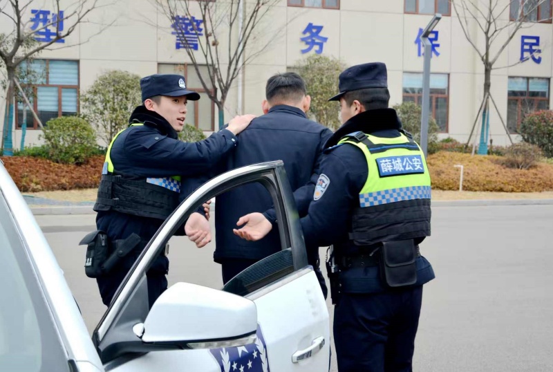 藏蓝铸忠魂 青春永留芳 ——沉痛追忆枣庄青年民警王琛