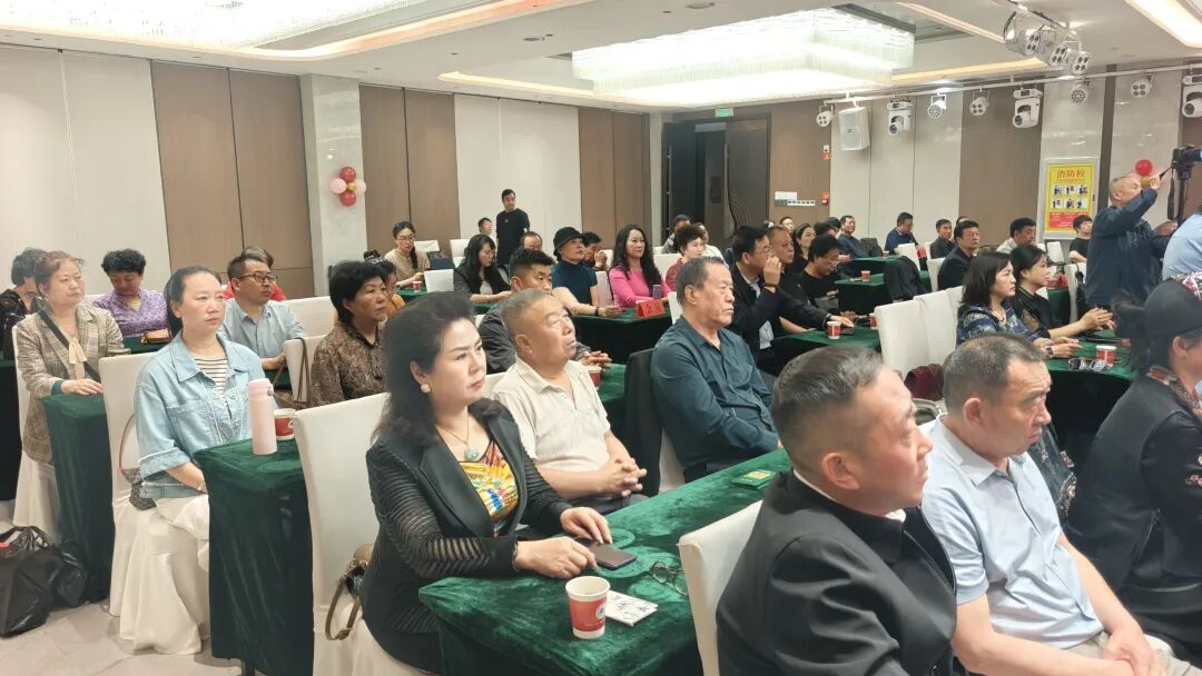 侯鹏同志任甘肃丝绸之路经济文化促进会会长