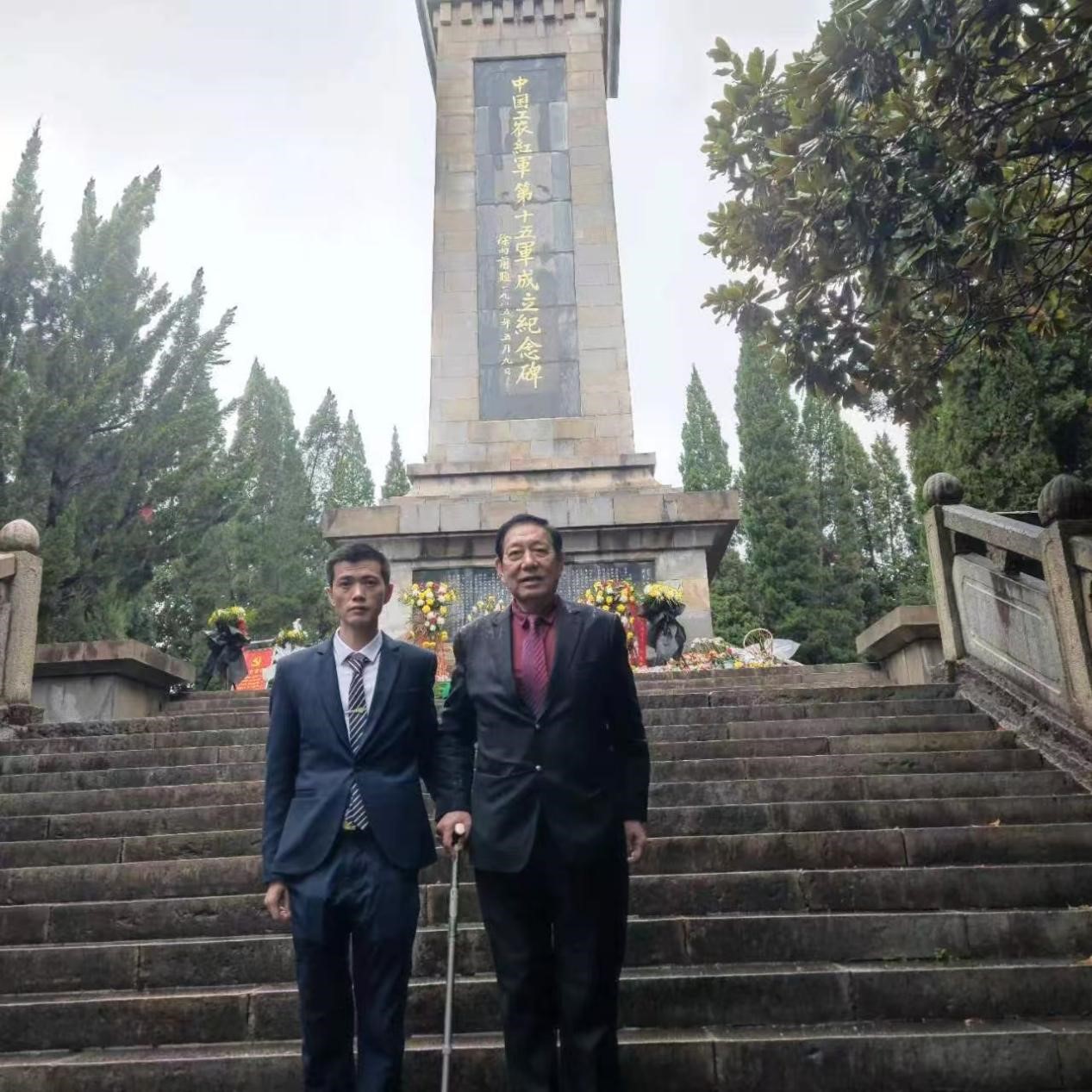 赤心映家国 文剑铸军魂—-中华宋庆龄国际基金会秘书长张亮公益文化奋进纪实