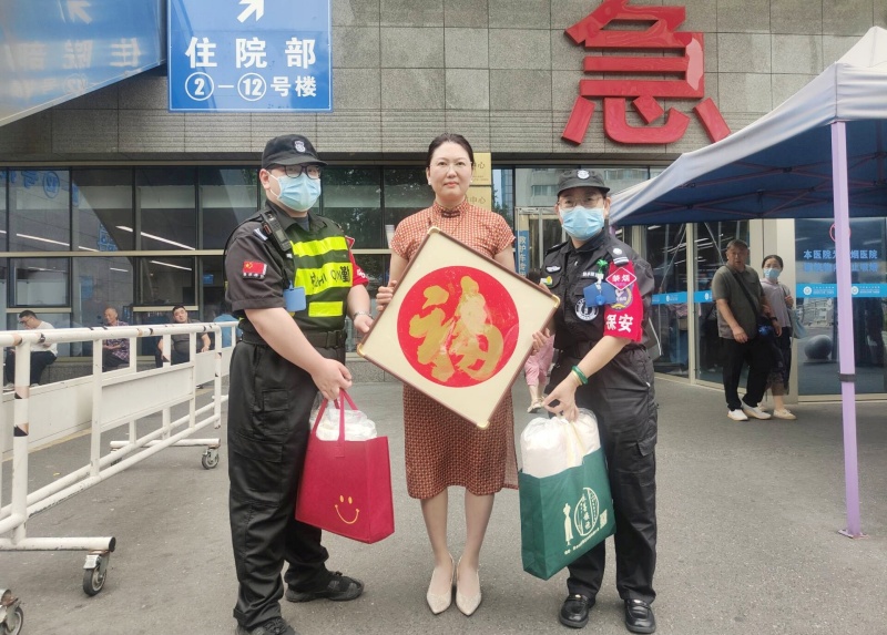 平凡好心人 善举显担当