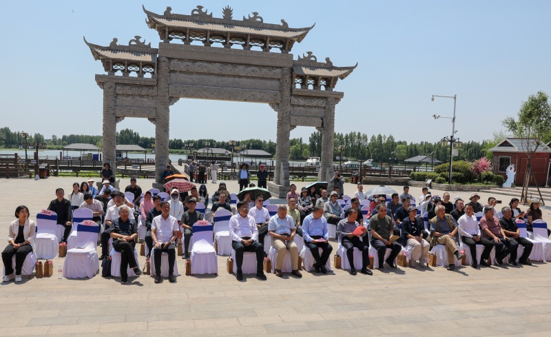 漕运风华映千年 丹青绘就运河韵!“漕运风华 大运南阳”国画长卷惊艳亮相南阳古镇