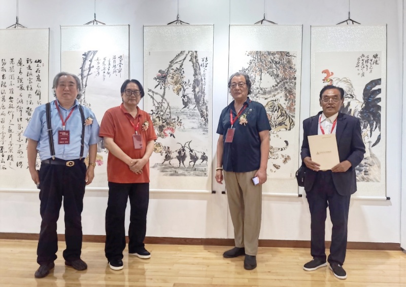 中韩第47届书画名家学术邀请展在韩国首尔盛大开幕 周长胜被授予中韩两国文化交流大使称号
