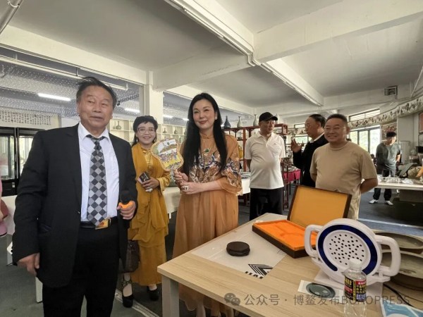 必红文物商店博鳌盛大开业 助力海南自贸港文物艺术品产业扬帆起航