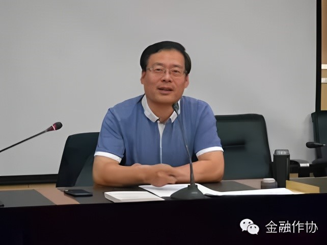 苦难生活中的乡土长歌——阎雪君小说中晋北民风民俗的礼赞与思考